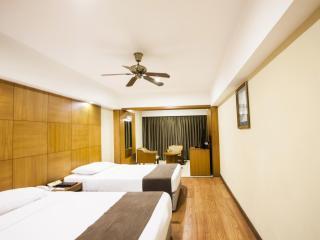 Aurora Towers Hotel Pune